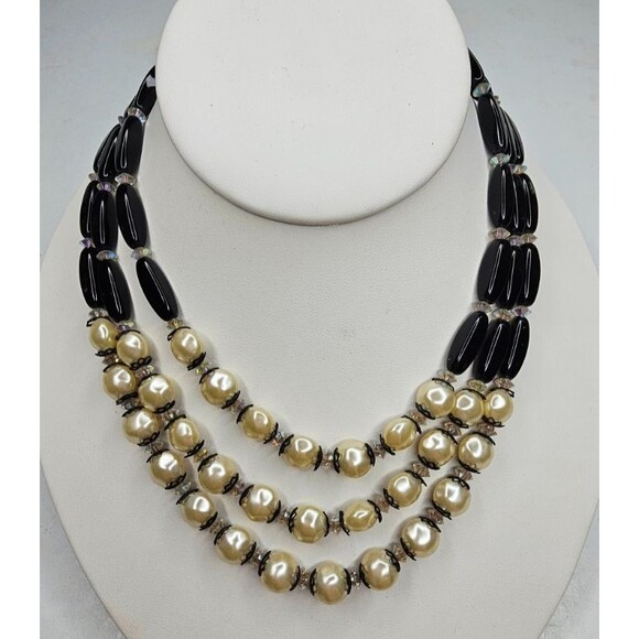 Vintage Triple Strand Pearl and Black Beaded Choker Necklace 14" - Picture 6 of 6